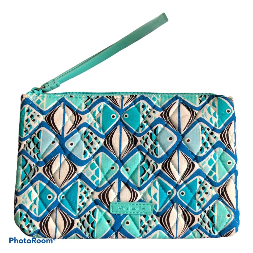 NEW! Coastal‎ Grandma Vera Bradley Bundle Flip Flops Wristlet Fish - Picture 5 of 5